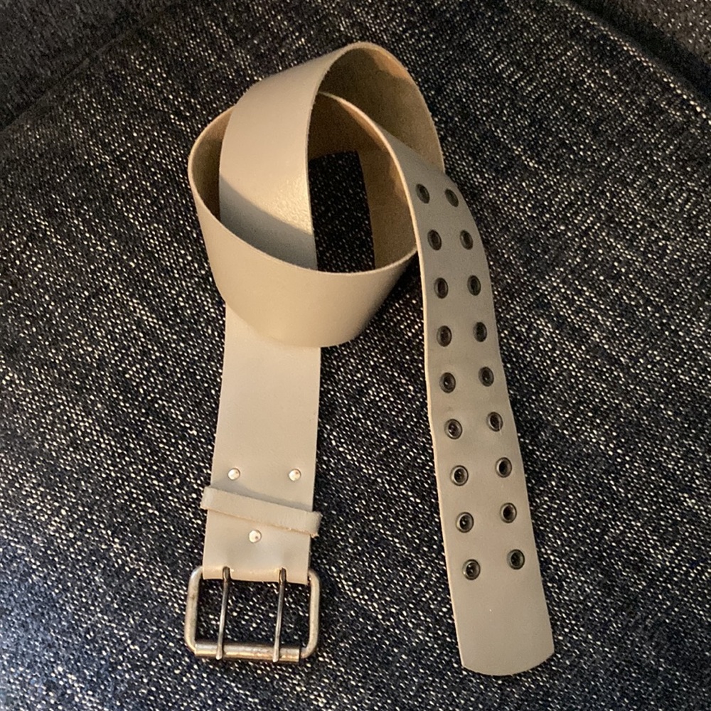 COPY - Vintage Wide Leather Belt. Gray.